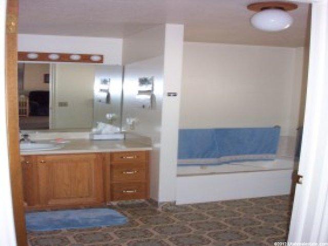 3240 N 425 E, North Ogden, UT 84414 — photo 8