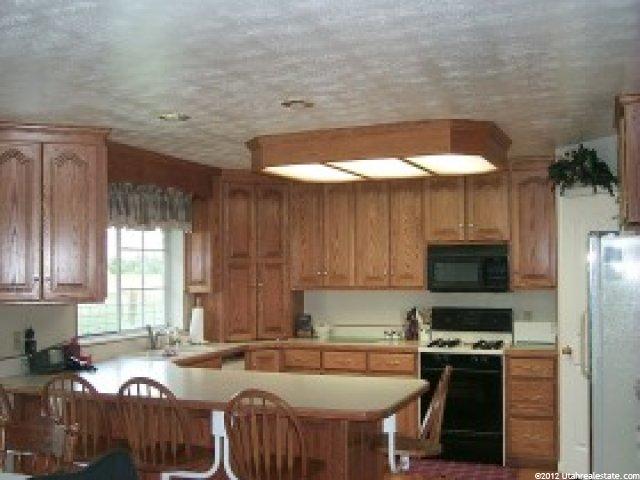 746 E 9600 S, Salem, UT 84653 — photo 3