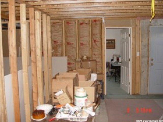 228 W 3450 N, Pleasant View, UT 84414 — photo 8