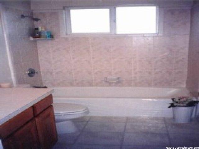 387 W 1875 N, North Ogden, UT 84414 — photo 5