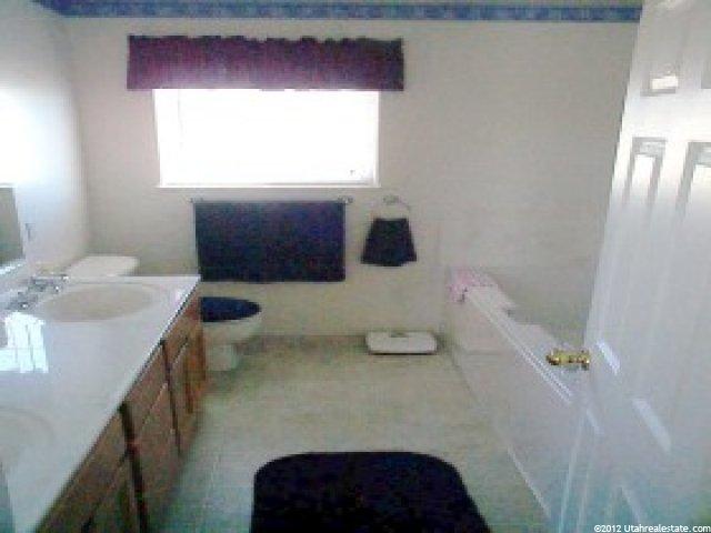 1896 S 2590 W, Syracuse, UT 84075 — photo 6