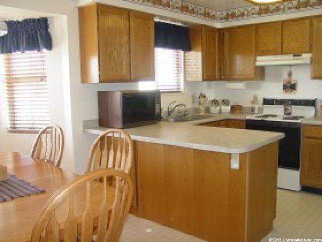 2863 Victorian Dr, Riverton, UT 84065 — photo 5