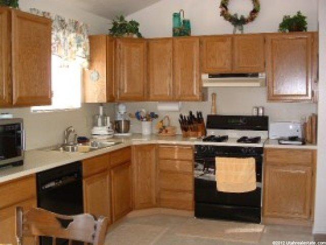 528 E 1475 S, Kaysville, UT 84037 — photo 4