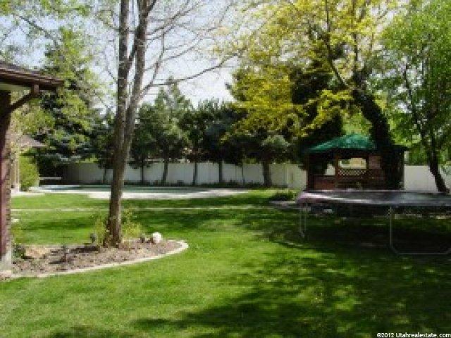628 Floyd Dr, Sandy, UT 84070 — photo 2