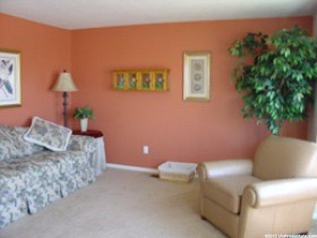 10813 Granite Dr, Sandy, UT 84094 — photo 4