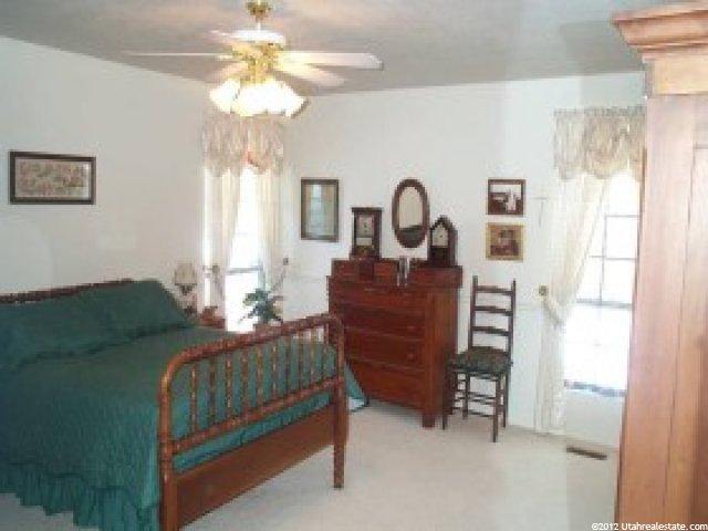 60 Wind River Dr, Layton, UT 84040 — photo 5