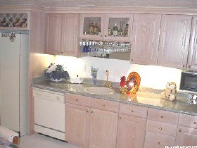 5258 Arapaho Dr, Ogden, UT 84403 — photo 7