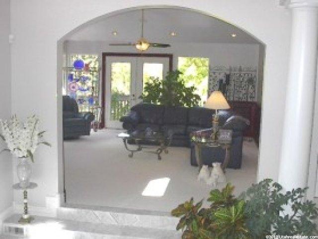 5258 Arapaho Dr, Ogden, UT 84403 — photo 4