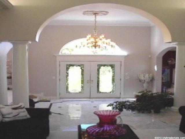 5258 Arapaho Dr, Ogden, UT 84403 — photo 2