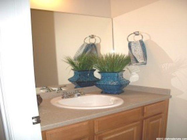 431 Crystal Spring Dr, Draper, UT 84020 — photo 5
