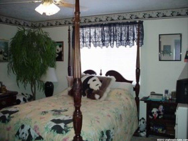 2272 S 300 W, Clearfield, UT 84015 — photo 4