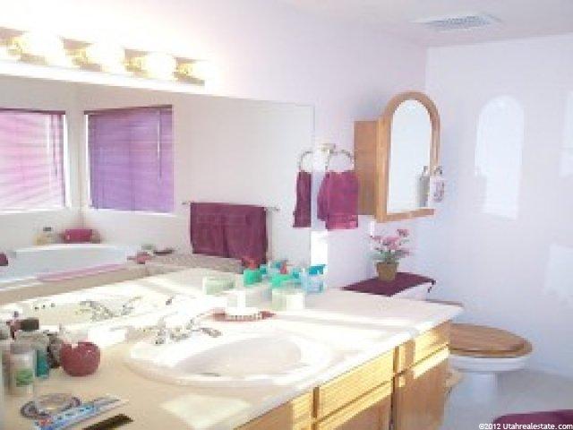 2421 N 50 W, Layton, UT 84041 — photo 6