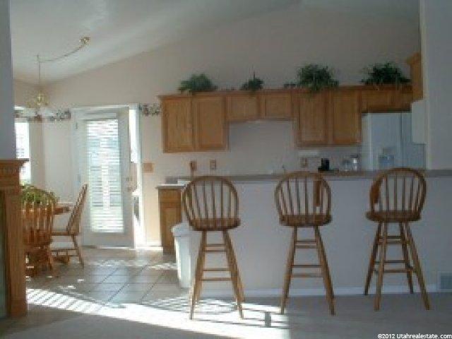 12208 Laurel Chase Dr, Riverton, UT 84065 — photo 3