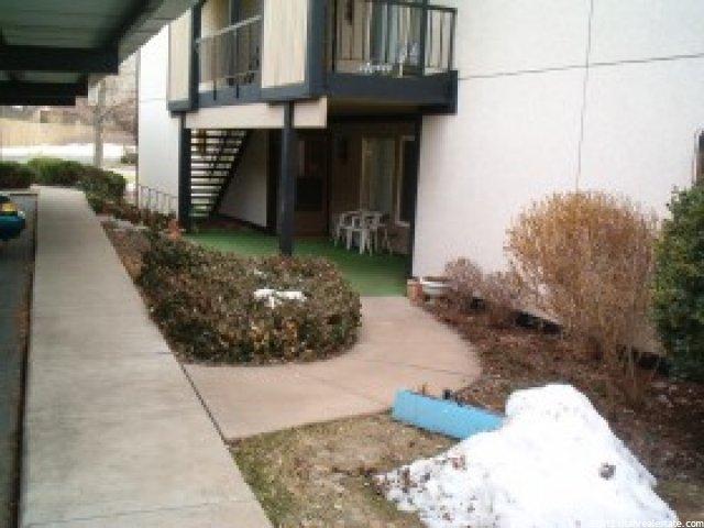 327 Peach Ln, Bountiful, UT 84010 — photo 7