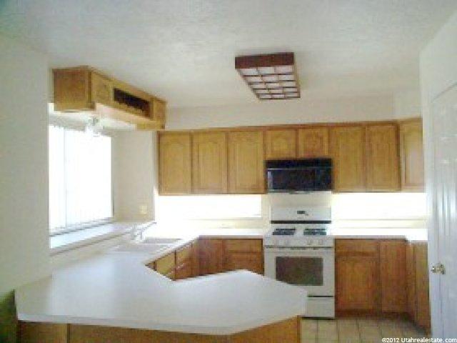 2049 E 2100 N, Layton, UT 84040 — photo 6