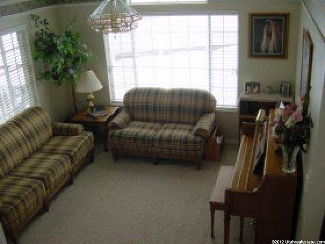 318 E 570 N, Hyde Park, UT 84318 — photo 4