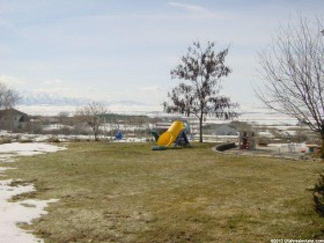 318 E 570 N, Hyde Park, UT 84318 — photo 8