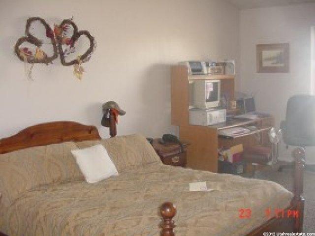5884 Main Point Blvd, South Ogden, UT 84405 — photo 6