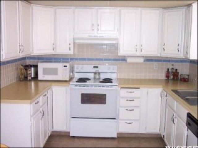 3633 N 2825 E, Layton, UT 84040 — photo 3