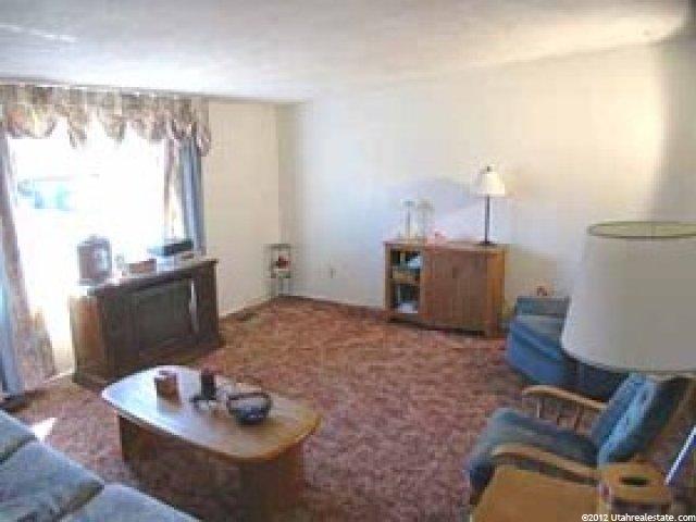 733 Colonial St, Layton, UT 84041 — photo 8