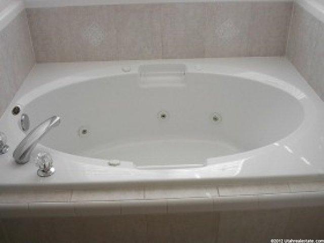 3989 N 2800 W, Farr West, UT 84404 — photo 8