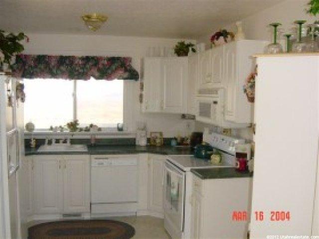 10880 N Wallace Ln, Thatcher, UT 84337 — photo 4