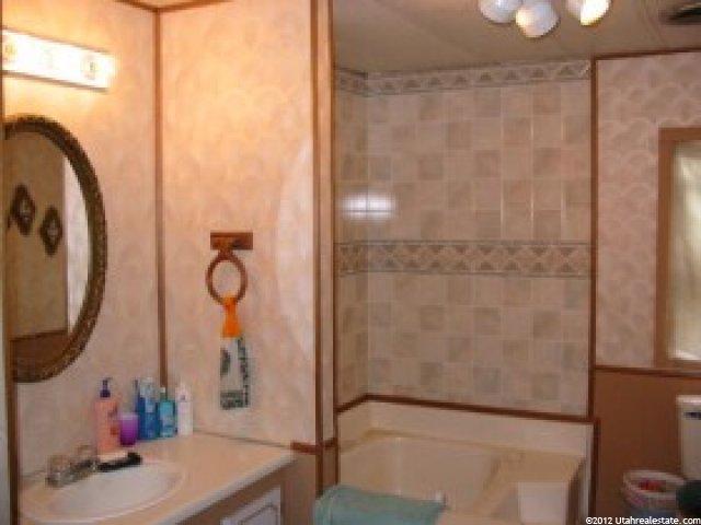 935 E 3000 N #71 #71, Layton, UT 84040 — photo 5