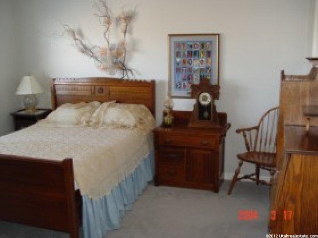 2201 Summerwood Dr, Layton, UT 84040 — photo 5