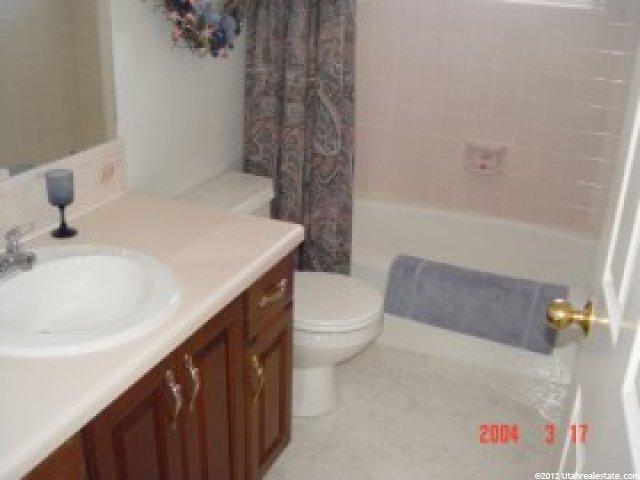 2201 Summerwood Dr, Layton, UT 84040 — photo 6