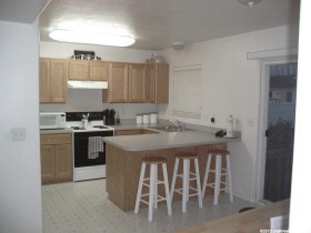 413 N 450 W, Clearfield, UT 84015 — photo 2