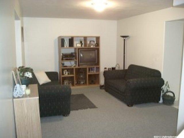 413 N 450 W, Clearfield, UT 84015 — photo 3