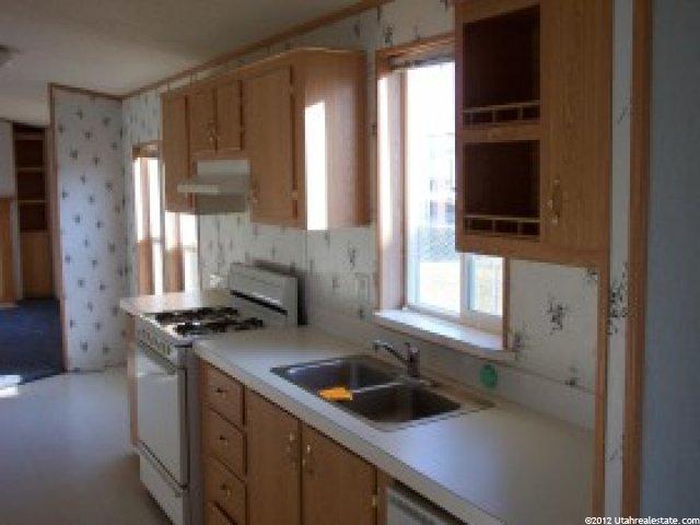 158 E 125 N, Ogden, UT 84404 — photo 2