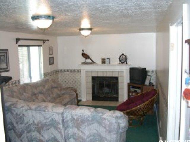 329 W 1900 N, Layton, UT 84041 — photo 2
