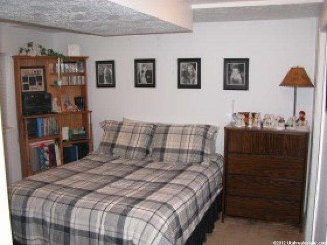 329 W 1900 N, Layton, UT 84041 — photo 8