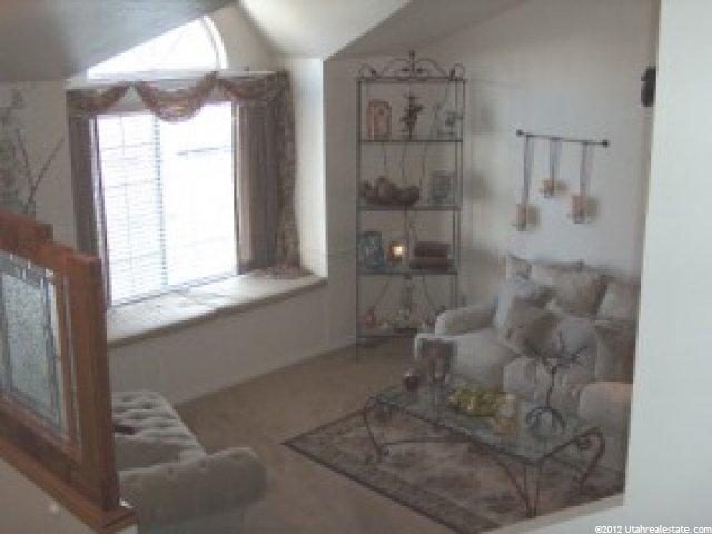 754 S 825 E, Layton, UT 84041 — photo 4
