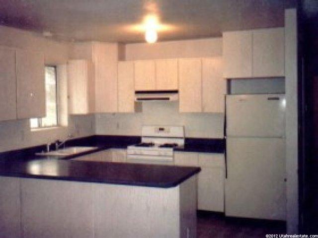 7877 Mountain View Rd, Lake Point, UT 84074 — photo 4