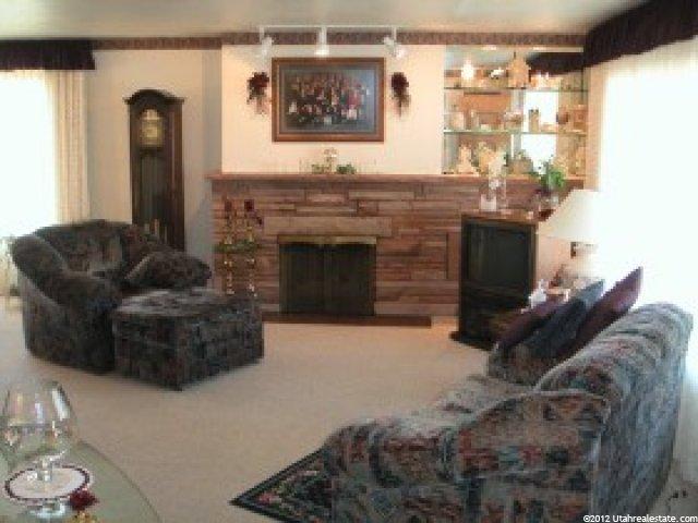 734 E Center St, Kaysville, UT 84037 — photo 3