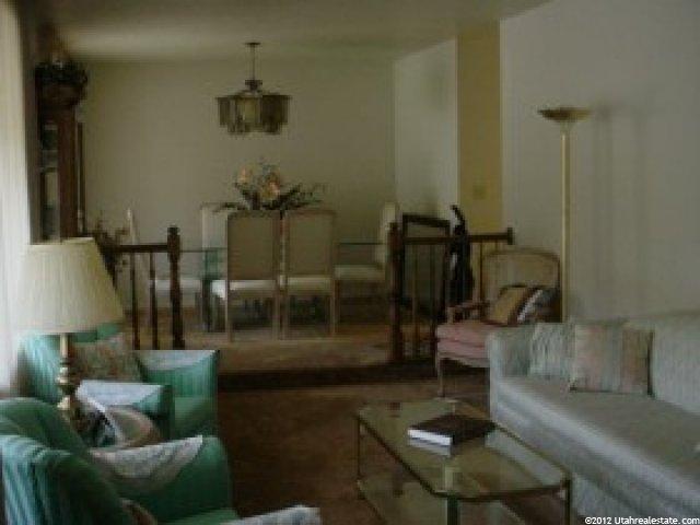 28 S Moss Hill Dr, Bountiful, UT 84010 — photo 2