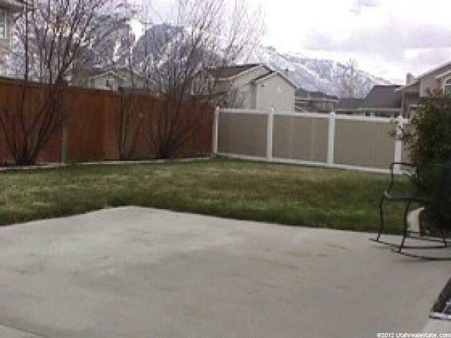 10251 Hickory Point Dr, Sandy, UT 84092 — photo 8