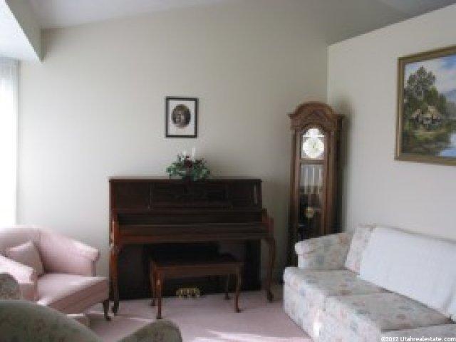 132 W 1900 N, Layton, UT 84041 — photo 3