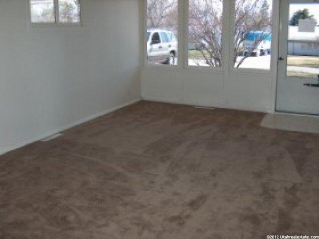 489 E Daley Ave N, Layton, UT 84041 — photo 2