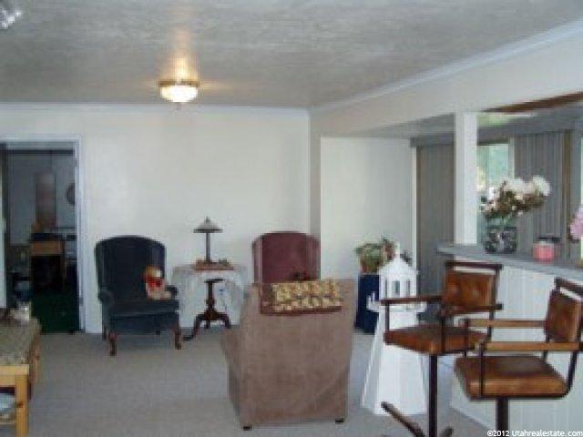 1267 E College St, Holladay, UT 84117 — photo 3