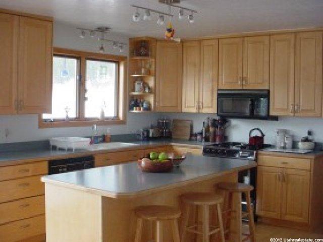 4855 Balsam Dr, Park City, UT 84098 — photo 2
