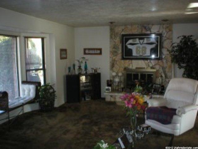 1624 Hayes Dr, Layton, UT 84040 — photo 6