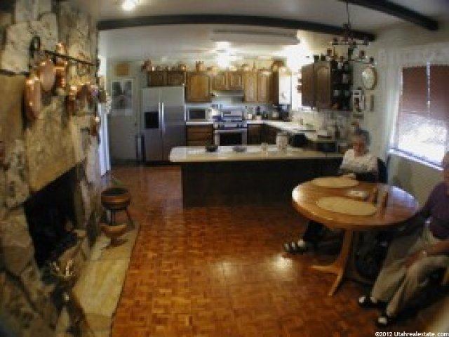 1866 Viscounti Dr, Sandy, UT 84093 — photo 3