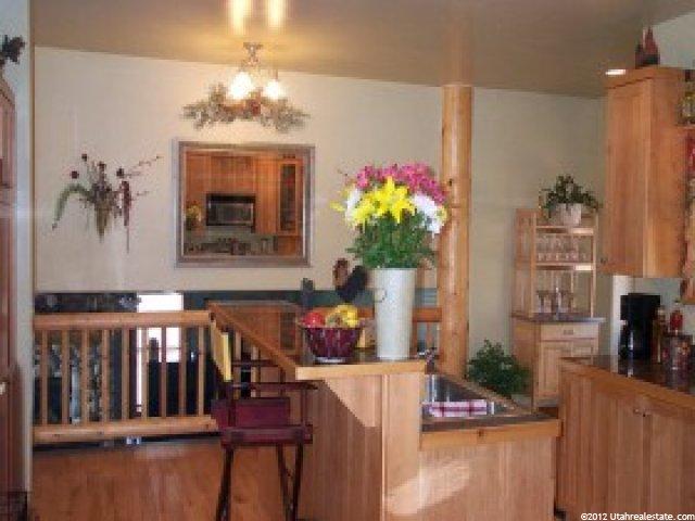 8804 N Sackett Dr, Park City, UT 84098 — photo 3