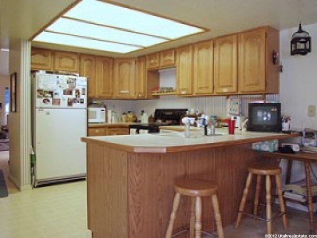 866 E 6895 S, Midvale, UT 84047 — photo 4