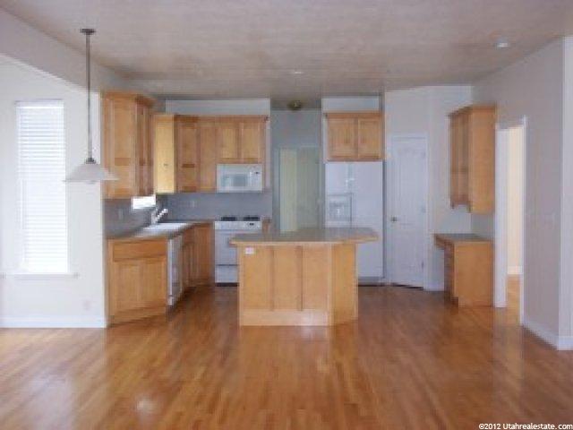 404 E 3575 N, North Ogden, UT 84414 — photo 2
