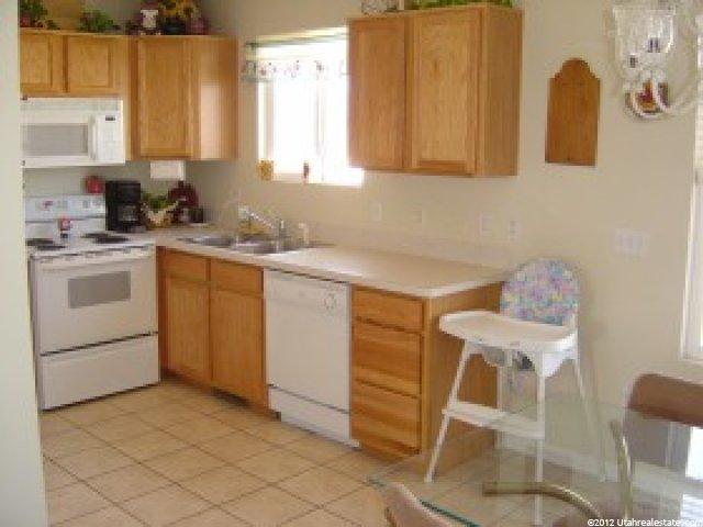 5398 S 4150 W, Roy, UT 84067 — photo 3