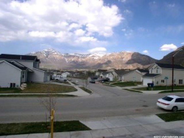 995 E Canfield Dr, Ogden, UT 84404 — photo 2